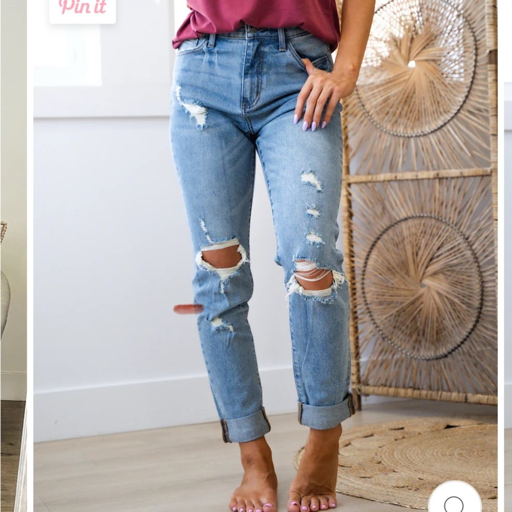 KanCan Light Blue Distressed Straight Leg Jeans